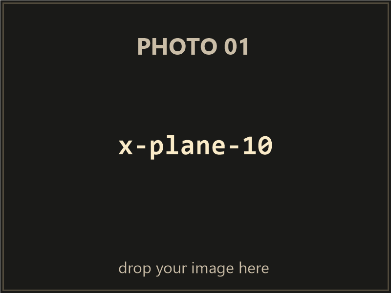 X-Plane 10 box contents, photo 1 of 4