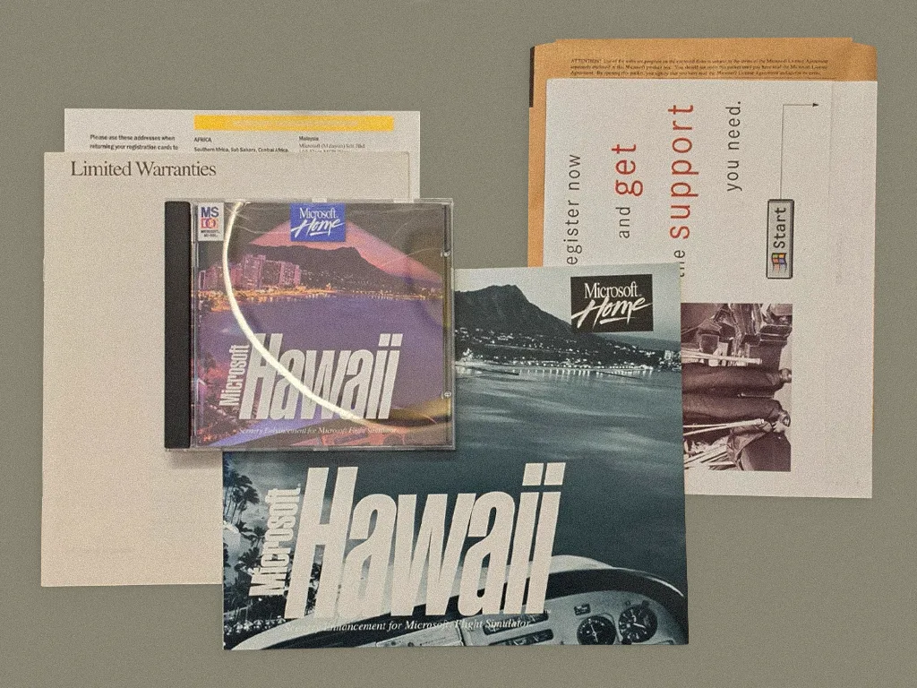 Microsoft Scenery Enhancement: Hawaii box contents, photo 1 of 4