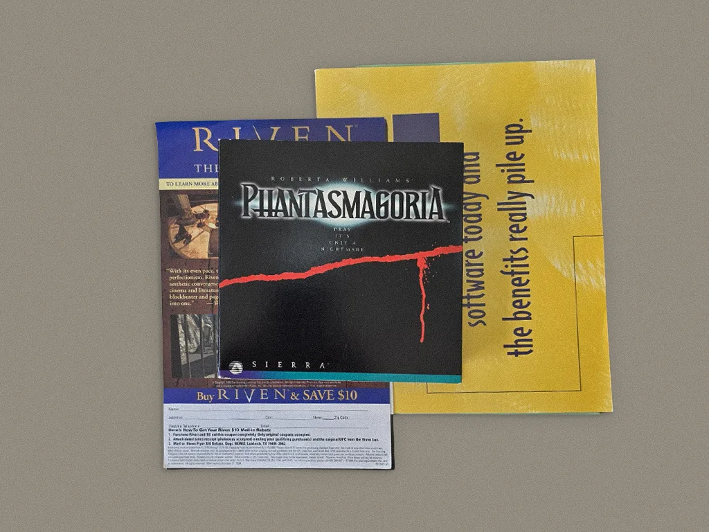 Roberta Williams' Phantasmagoria box contents, photo 1 of 4