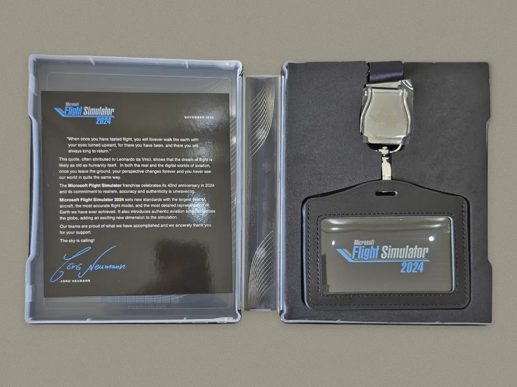 Microsoft Flight Simulator 2024: Limited Collector's Edition box contents, photo 2 of 6