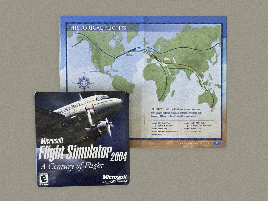Microsoft Flight Simulator 2004: A Century of Flight box contents, photo 3 of 4