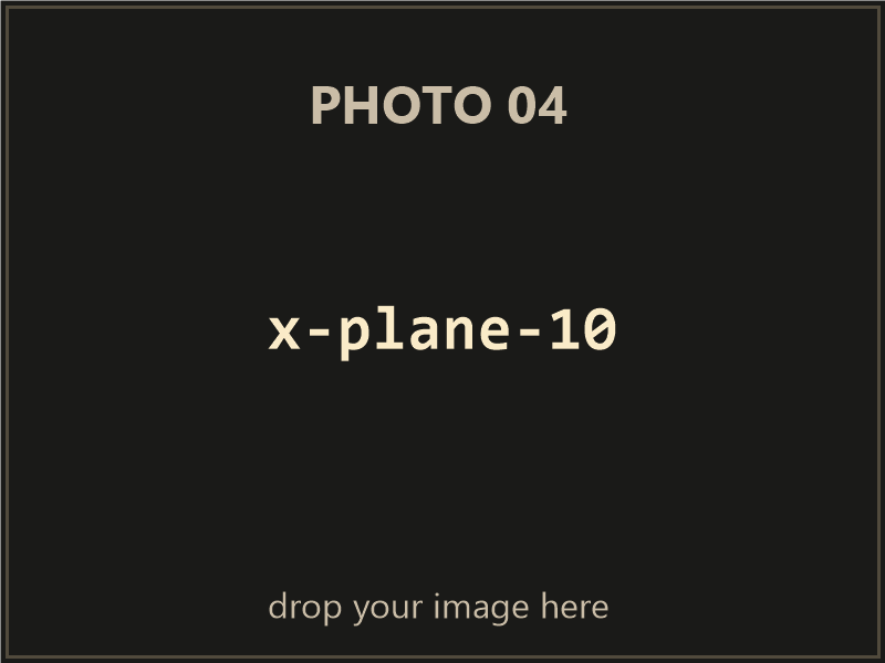 X-Plane 10 box contents, photo 4 of 4