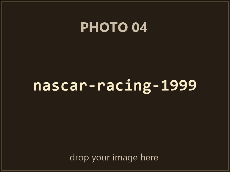 NASCAR Racing 1999 Edition box contents, photo 4 of 4
