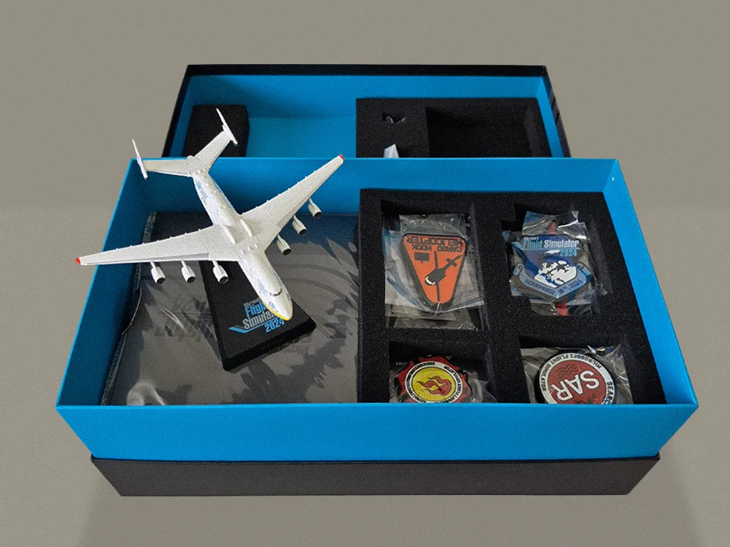Microsoft Flight Simulator 2024: Limited Collector's Edition box contents, photo 4 of 6