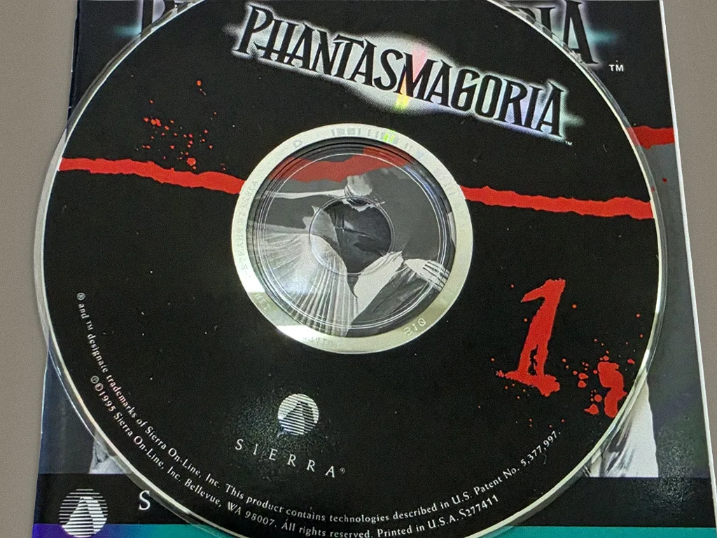 Roberta Williams' Phantasmagoria box contents, photo 4 of 4